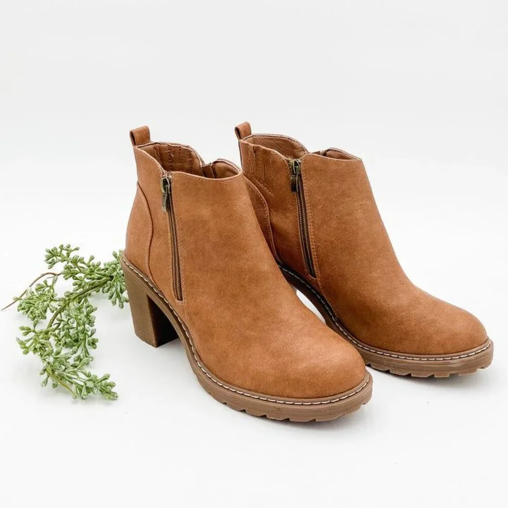Women's Camel Brown Rocky Top Heeled Boot Corkys Footwear Size 9 NWT - Picture 3 of 5